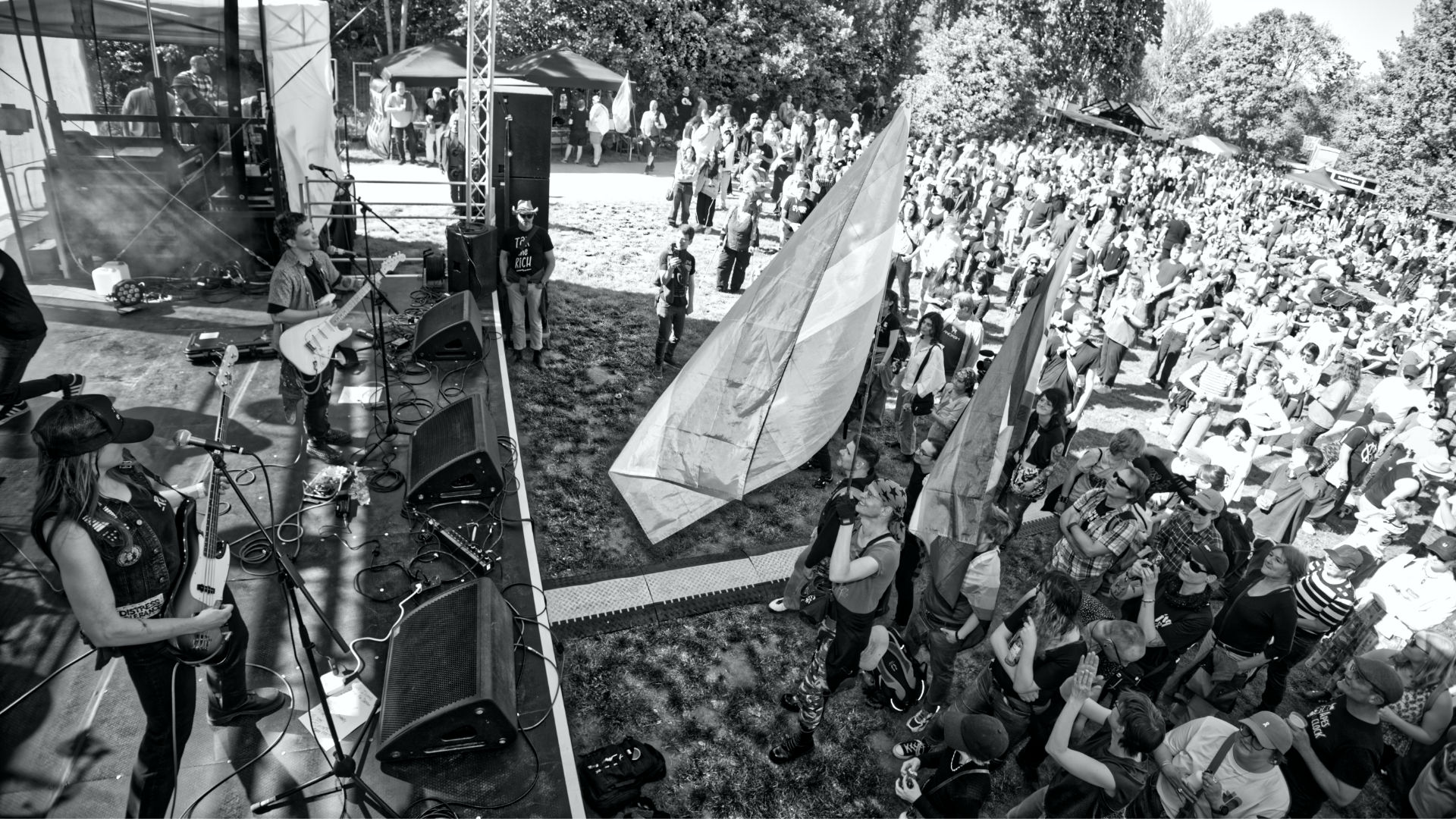 ein photo von ryan cassata and the top surgeons beim 01.-Mai-Fest in Hannover